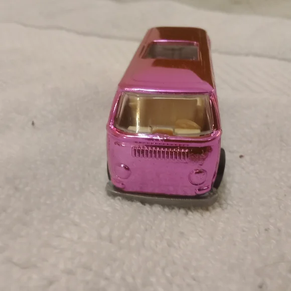 Vintage & Newer Hot Wheels Beach Bomb lot X 4!!!🔥🔥🔥🔥🔥 - Picture 13 of 13